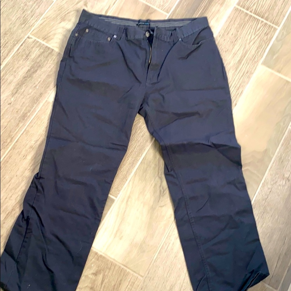Vam Huesen Studio Chino Pants in Black 36x30.